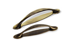 handle 3085pl HANDLE 3085pl, design handles. Mital manufactures handles: die-cast zamac handle with plate with screws m4 x 25.